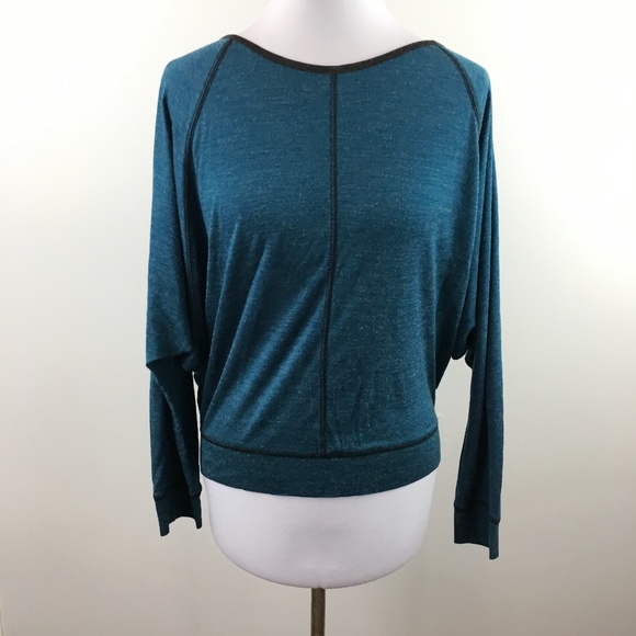 long sleeve batwing top